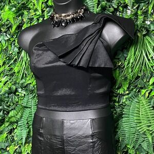Bebe Top 12 Black One Shoulder Ruffle Sleeveless Party Cocktail Made In USA 3017